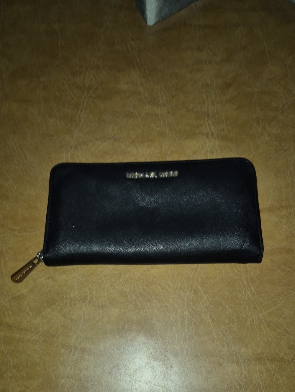 Michael Kors Jet Set Travel Continental Wallet In Black Saffiano Leather
